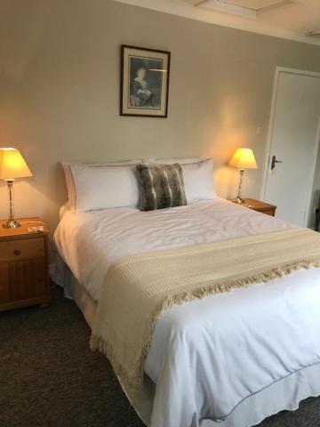 The Oak Inn Evesham Bagian luar foto
